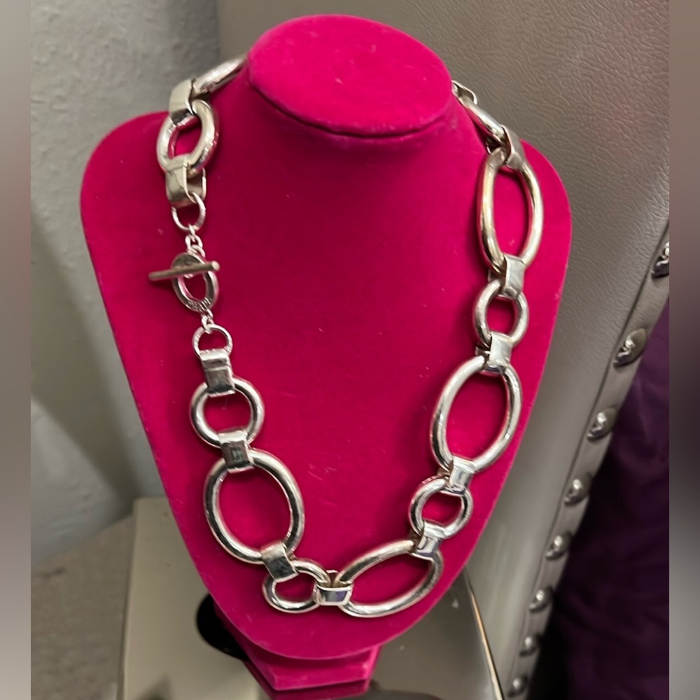 Silver Oversized Link Necklace - Women's Fashion Jewelry - Picture 4 of 5